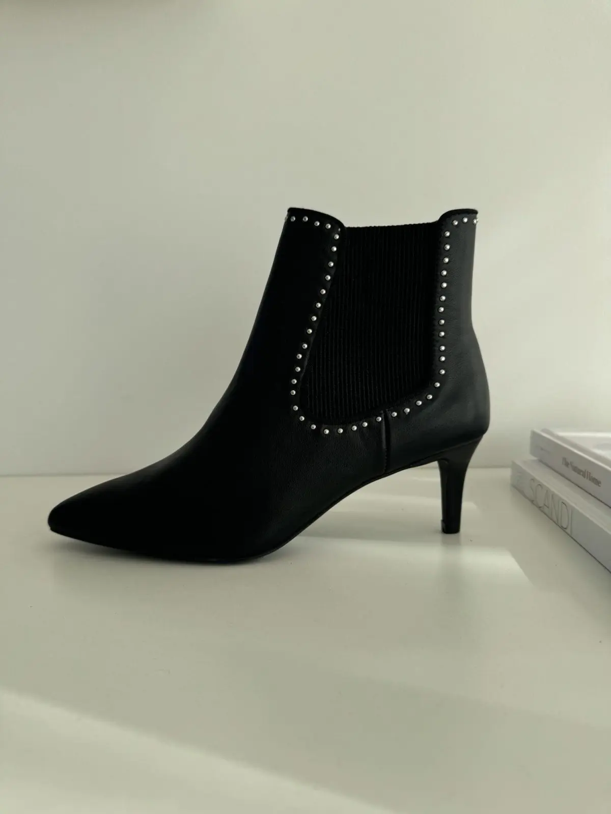 SOLSANA Pointed Heeled Boots