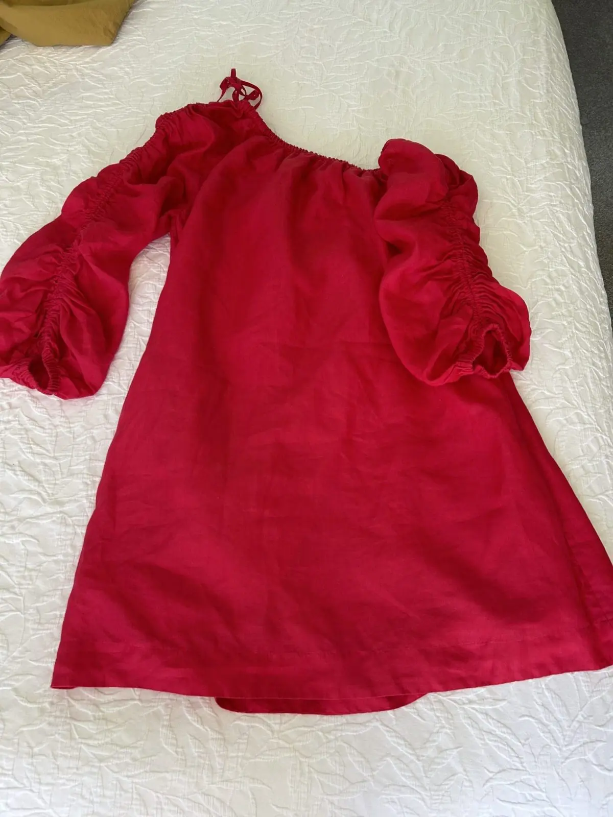 Off the shoulder red cotton lined Country Road dress with rouched sleeves