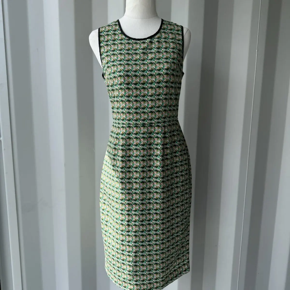 ANNA THOMAS Green Patterned Dress