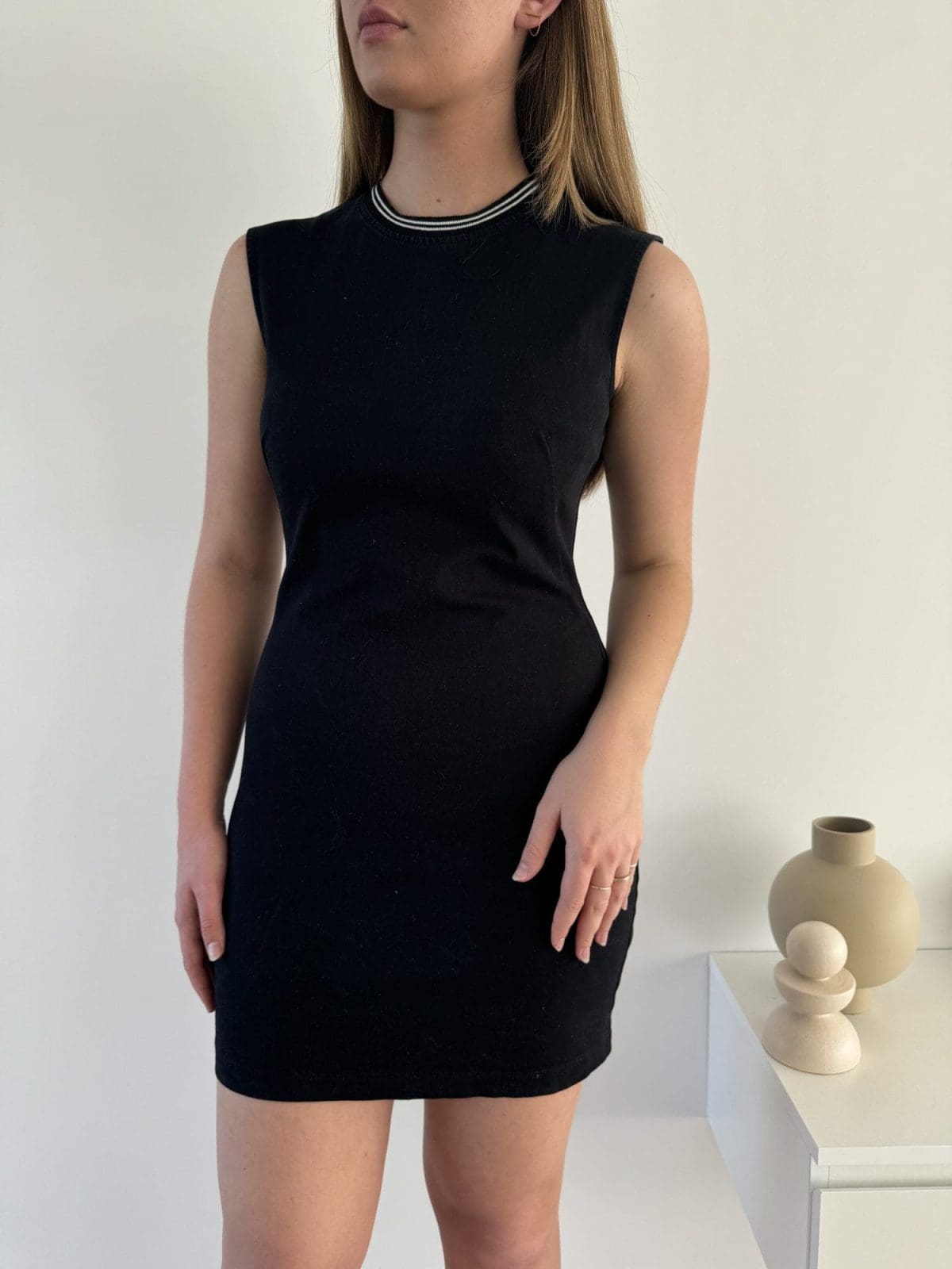 MOOCHI Tight Black Dress