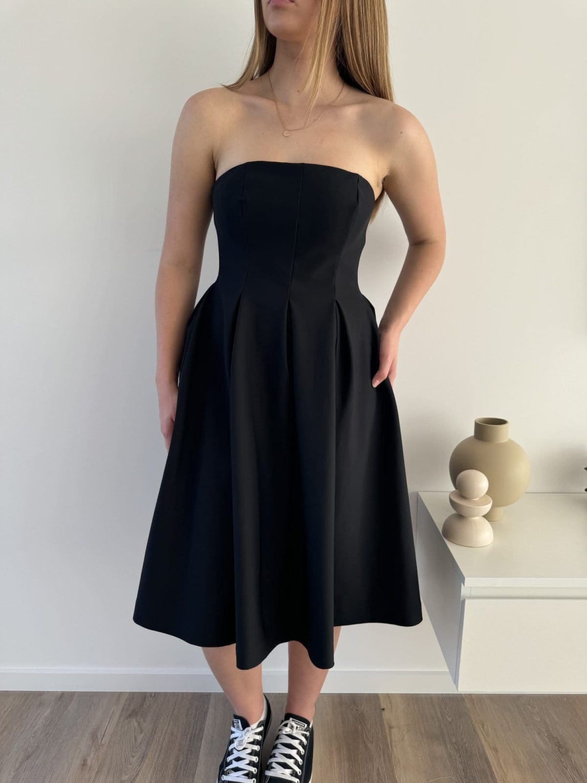 KOOKAI SKATER STRAPLESS BLACK DRESS