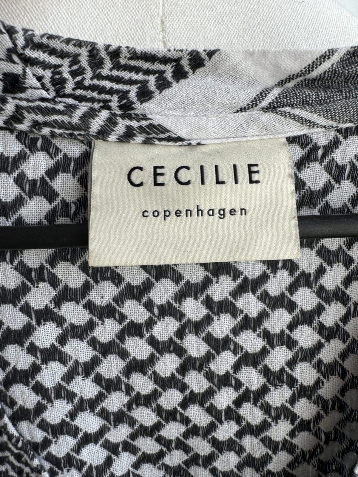 Cecilie Copenhagen V Long Sleeve Shirt