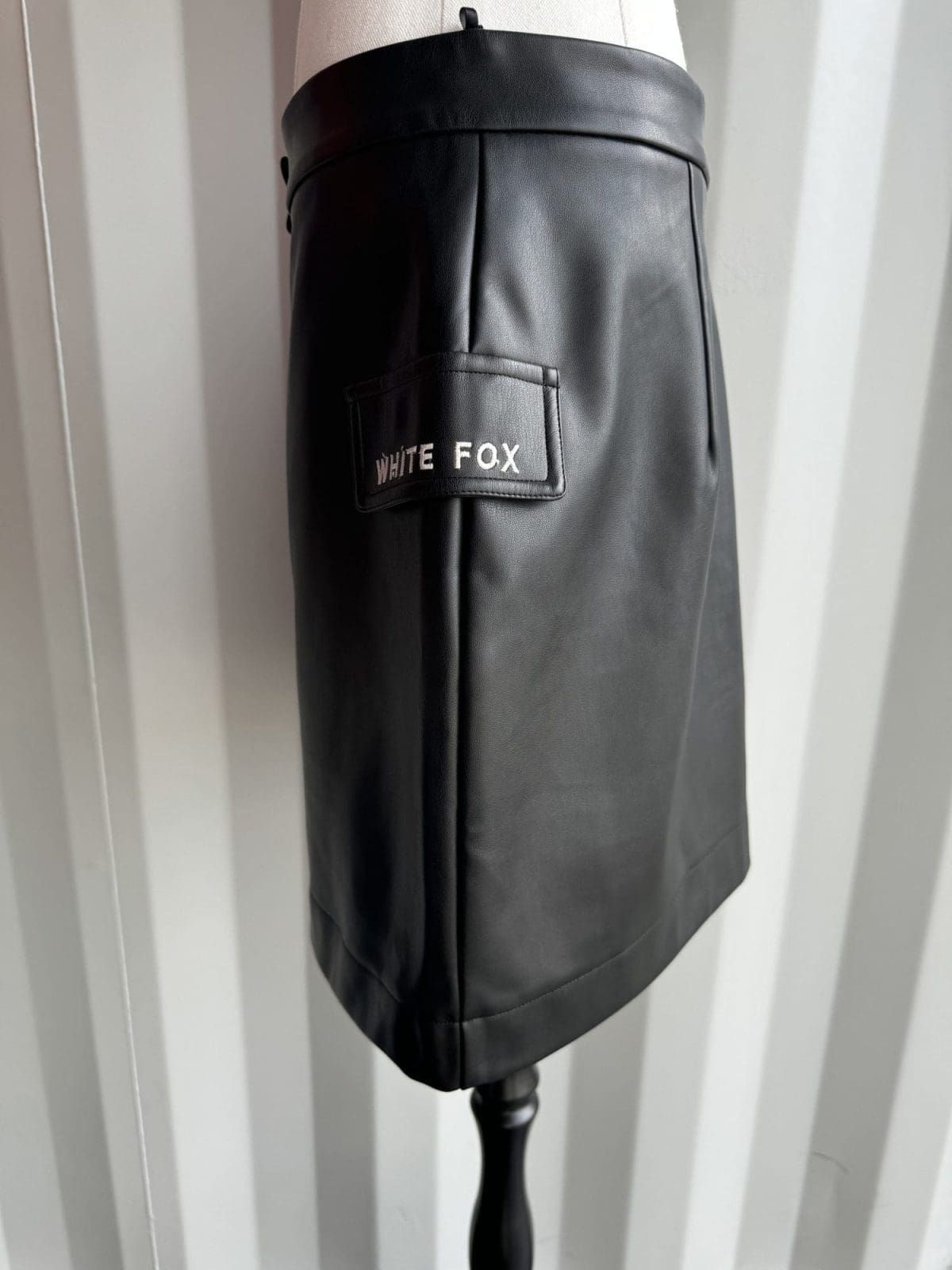 WHITE FOX Boutique Black Leather Skirt