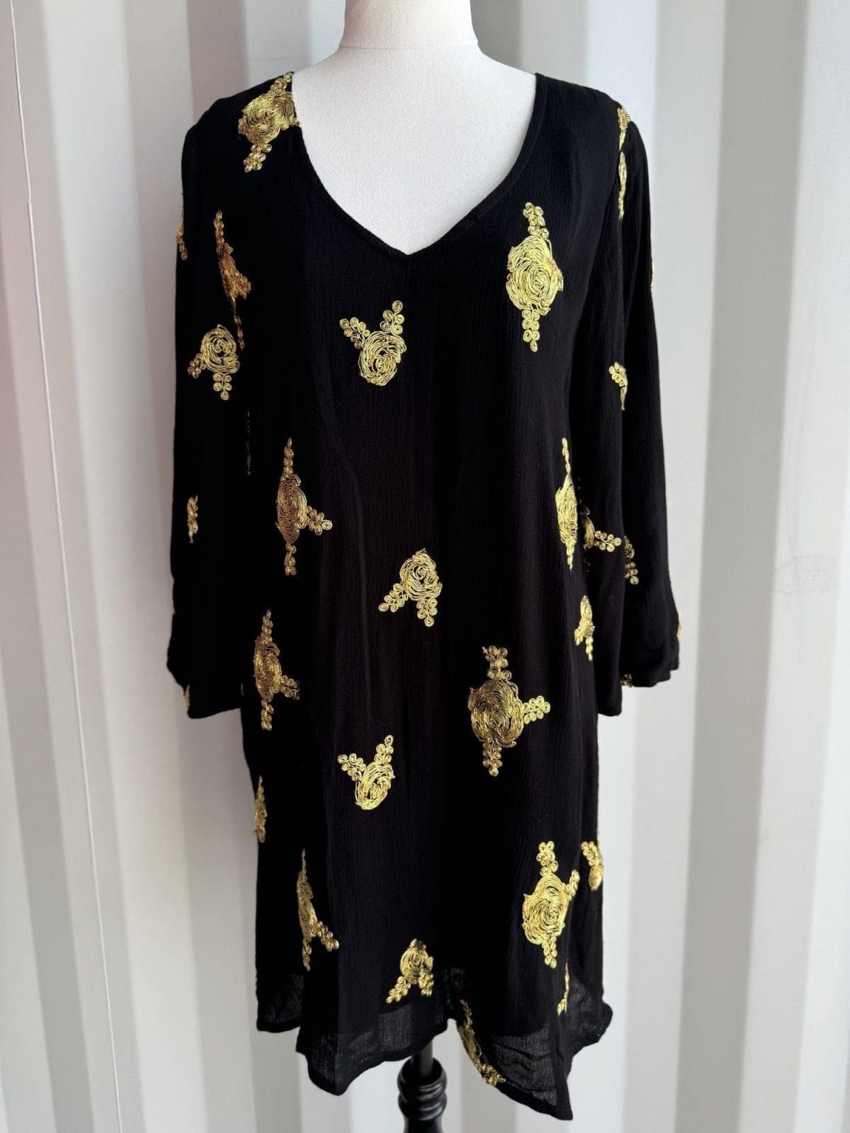 Wild Honey Black and Gold Dress