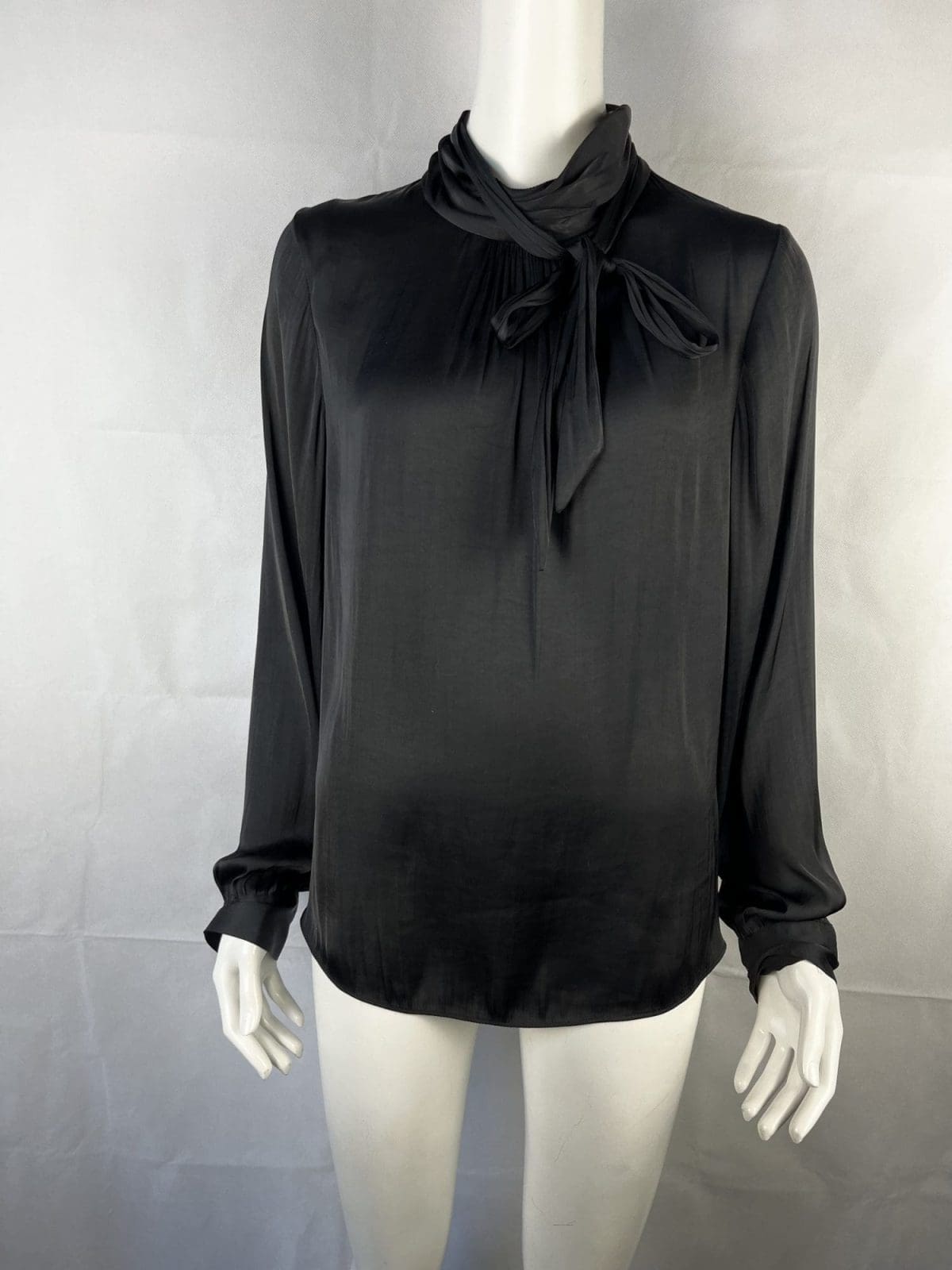 MAX Bow Blouse